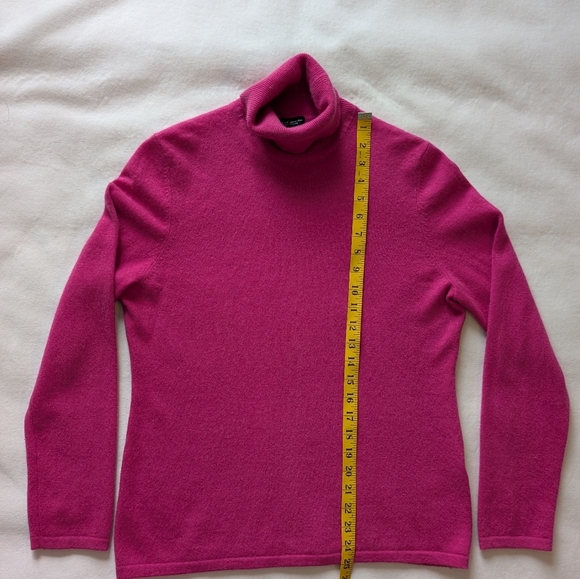 Lord & Taylor Women’s 100% Cashmere Turtleneck Sweater Pink Size XL - Picture 12 of 14